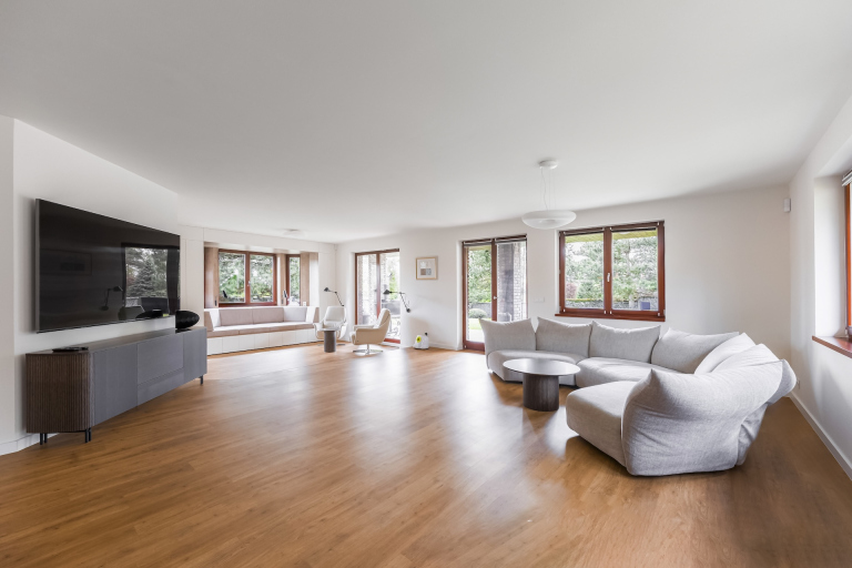 Family house with garden, Prague-West, Zvole