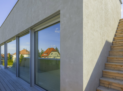 Velkorysý penthouse s panoramatickým výhledem, Praha 5 - Malvazinky