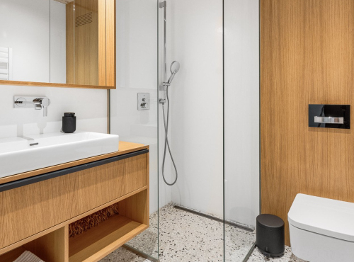 Zahraniční nemovitosti - Nadčasová smart vila s bazénem, Slovensko - Borinka