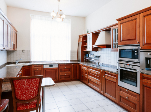 Vila Andrássy, Slovensko - Brezno, Podbrezová