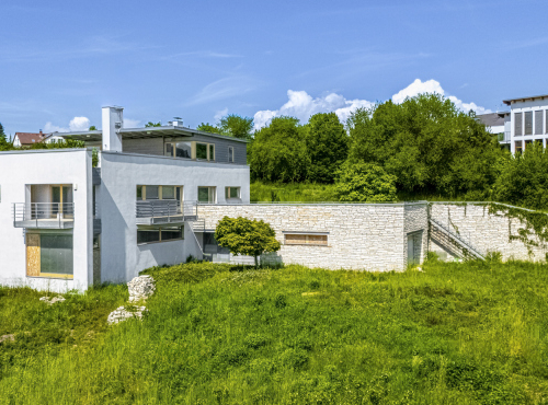 Building plot with villa for completion, Prague-West, Statenice