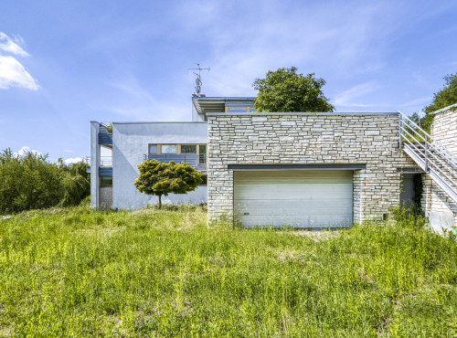Building plot with villa for completion, Prague-West, Statenice