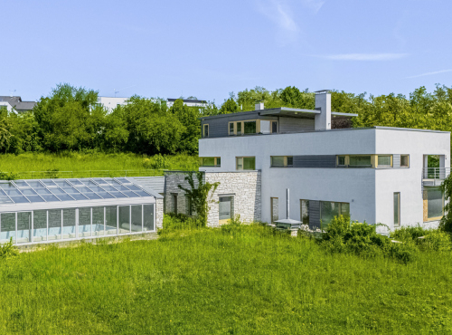Building plot with villa for completion, Prague-West, Statenice