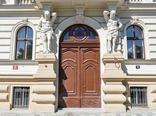 Pronájem - Velkorysý byt 4+kk, Praha 5 - Janáčkovo nábřeží