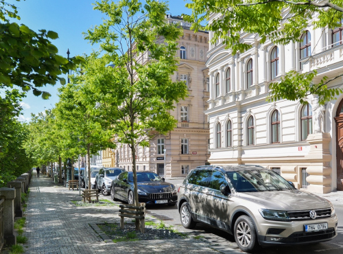 Pronájem - Velkorysý byt 4+kk, Praha 5 - Janáčkovo nábřeží