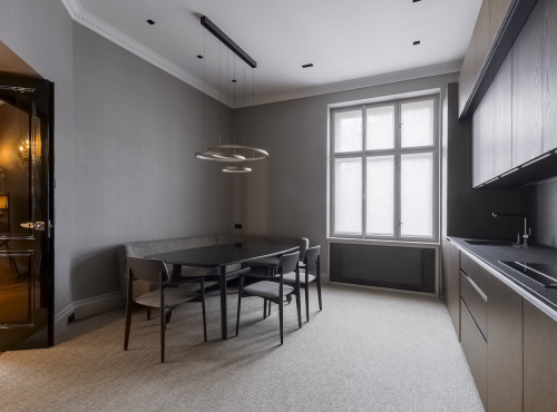 Prodej - Luxusní byt 5+1, Praha 1 - Petrské náměstí