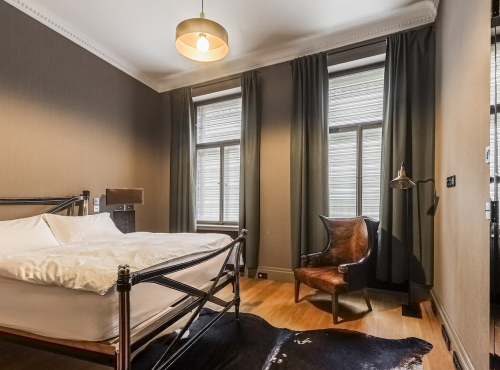 Prodej - Luxusní byt 5+1, Praha 1 - Petrské náměstí