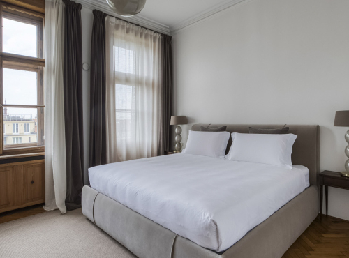 Pronájem - Prostorný byt 5+1, Praha 2 - Vinohrady