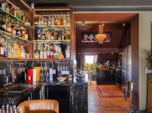 Pronájem - Luxusní penthouse se střešní terasou, Praha 2 - Nové Město