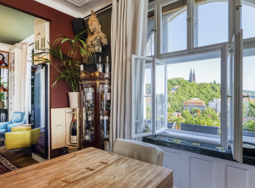 Pronájem - Luxusní penthouse se střešní terasou, Praha 2 - Nové Město