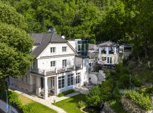 Sale - Elegant villa - Prague 6