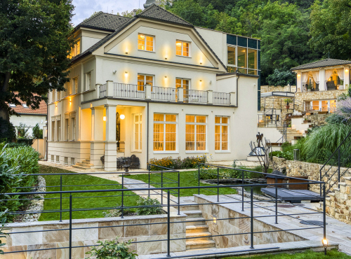 Sale - Elegant villa - Prague 6