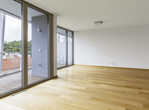 Pronájem - Velkorysý byt 4+kk s terasou, Praha 5 - Smíchov