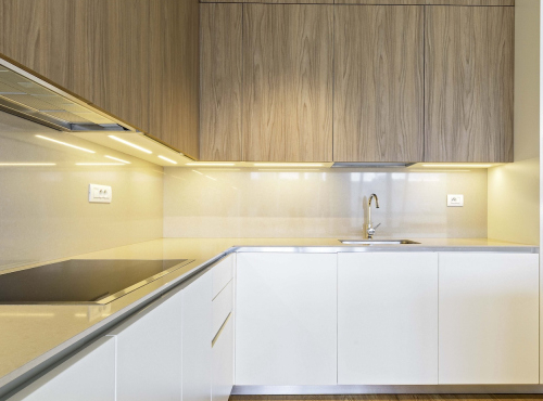 Pronájem - Velkorysý byt 4+kk s terasou, Praha 5 - Smíchov