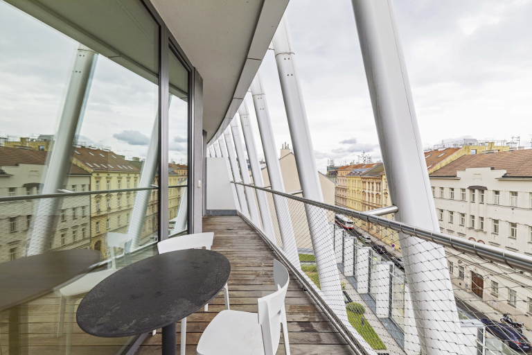 Velkorysý byt 4+kk s terasou, Praha 5 - Smíchov