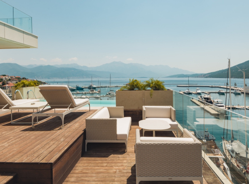 Zahraniční nemovitosti - Penthouse s bazénem, Černá Hora - Portonovi