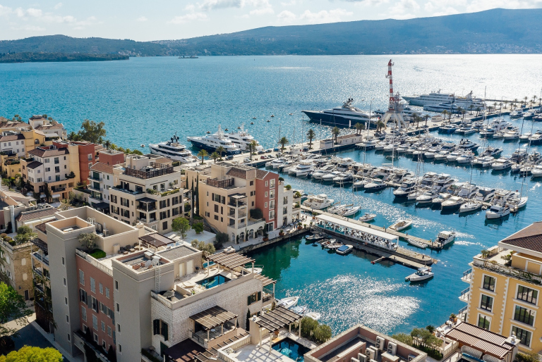 Penthouse with sea view, Montenegro - Tivat