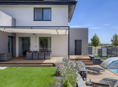 Sale - Modern villa with swimming pool, Prague-West, Zbuzany