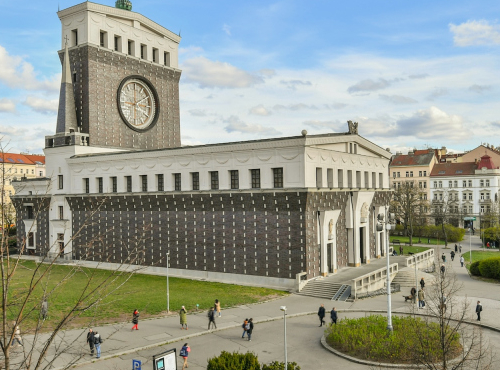 Pronájem - Prostorný  3+kk byt, Praha 3 - Jiřího z Poděbrad