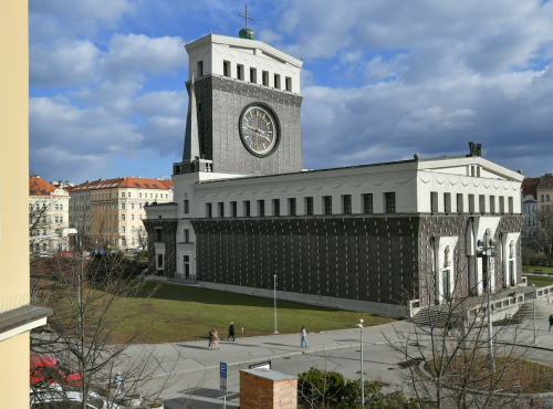 Pronájem - Prostorný  3+kk byt, Praha 3 - Jiřího z Poděbrad