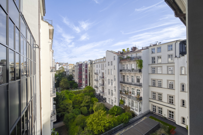 Luxurious apartment 4+kk, Prague 5 - Janáčkovo nábřeží