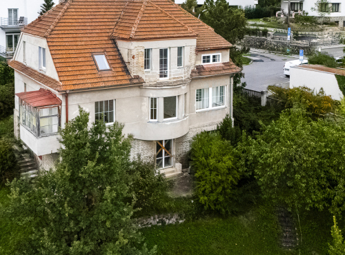Building plot with house and permitted project, Prague 4 - Braník