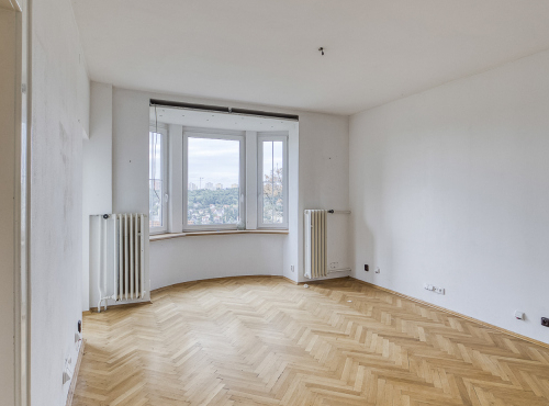 Building plot with house and permitted project, Prague 4 - Braník