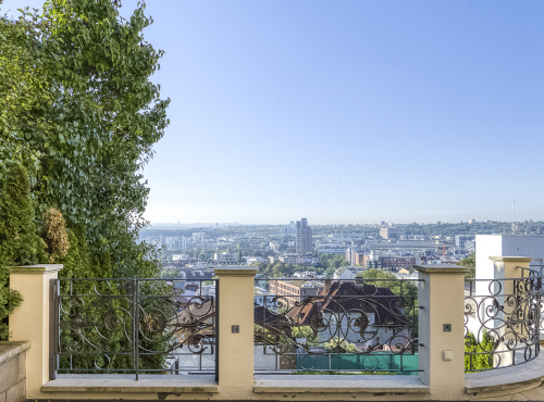 Sale - Exceptional baroque villa, Prague 9 - Vysočany