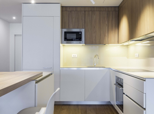 Pronájem - Světlý byt 4+kk s terasou, Praha 5 - Smíchov