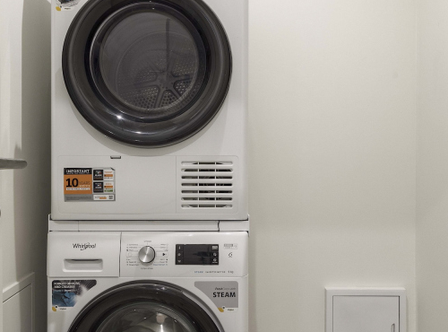 Pronájem - Světlý byt 4+kk s terasou, Praha 5 - Smíchov