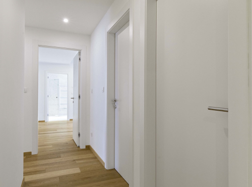 Pronájem - Světlý byt 4+kk s terasou, Praha 5 - Smíchov