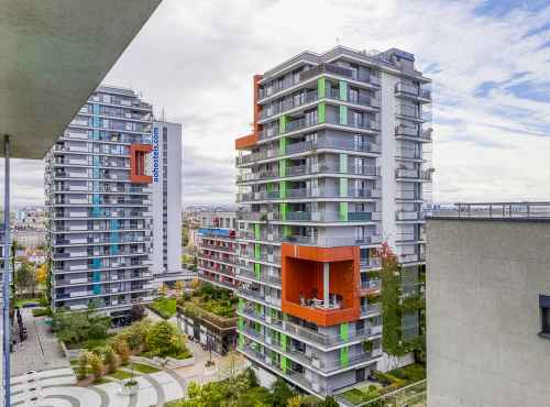 Pronájem - Světlý byt 1+kk s balkonem, Praha 10 - Malešice