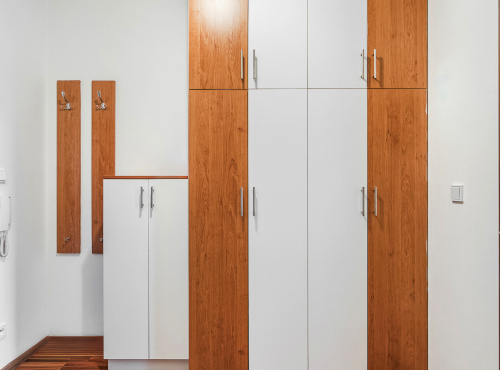 Pronájem - Světlý byt 1+kk s balkonem, Praha 10 - Malešice