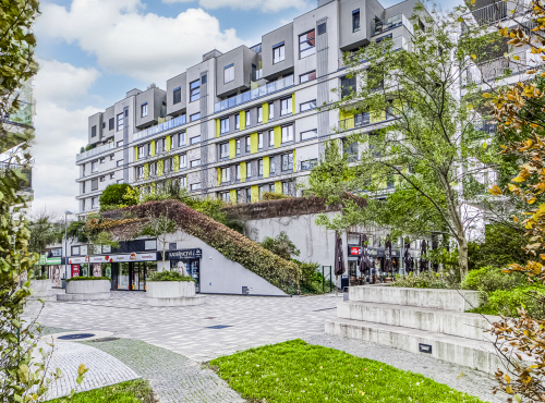 Pronájem - Světlý byt 1+kk s balkonem, Praha 10 - Malešice