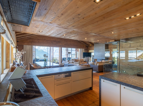 Luxury Alpine Residence in Verbier – Switzerland