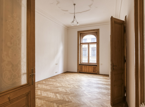 Rent - Generous apartment 5+1, Prague 2 - Vinohrady
