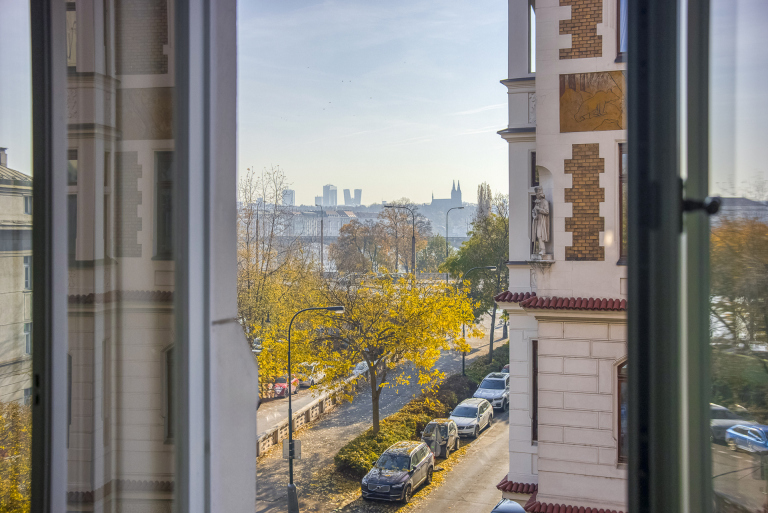 Reprezentativní byt 6+kk, Praha 5 - Janáčkovo nábřeží