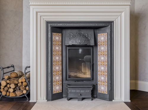 Sale - Representative 2-bedroom Apartment, Prague 5 – Janáčkovo Nábřeží