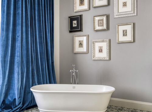 Sale - Representative 2-bedroom Apartment, Prague 5 – Janáčkovo Nábřeží