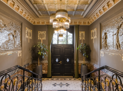 Sale - Representative 2-bedroom Apartment, Prague 5 – Janáčkovo Nábřeží