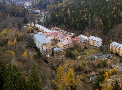 Sale - Vast land in the historic Pirkenhammer area, Karlovy Vary- Březová