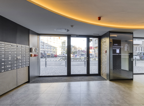 Sale - Sunny 3 bedroom apartment with balcony, Prague 7 - Holešovice