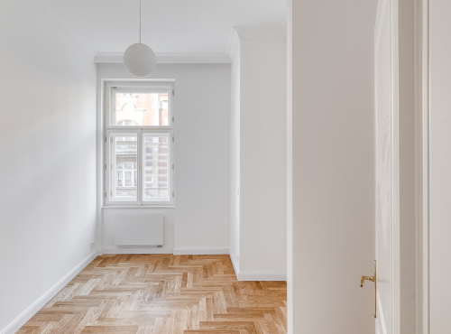 Sale - Large 4 bedroom apartment, Prague 2 - Vinohrady