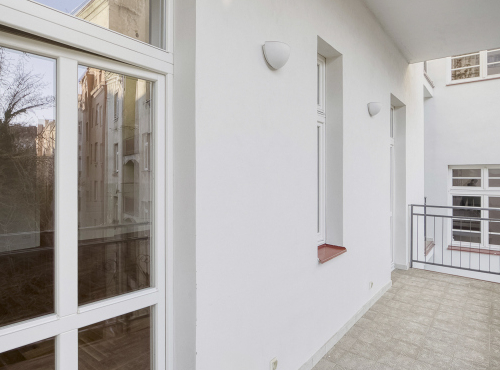 Sale - Large 4 bedroom apartment, Prague 2 - Vinohrady