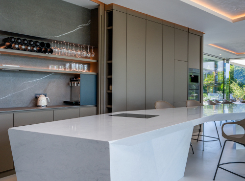 Sale - Design Villa with Wellness & Pool, Kaskáda Golf Resort, Brno