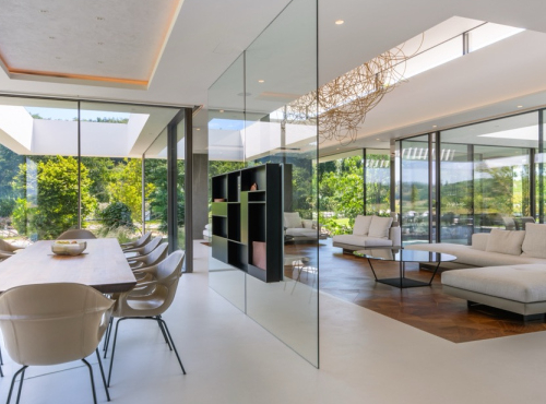 Sale - Design Villa with Wellness & Pool, Kaskáda Golf Resort, Brno