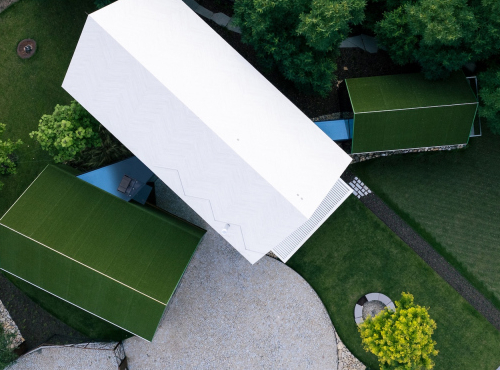 Sale - Venkovské rodinné sídlo, Střední Čechy - Trněný Újezd ID: 1072  Nemovito