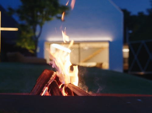 Sale - Venkovské rodinné sídlo, Střední Čechy - Trněný Újezd ID: 1072  Nemovito