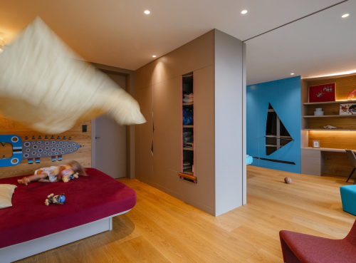 Sale - Venkovské rodinné sídlo, Střední Čechy - Trněný Újezd ID: 1072  Nemovito