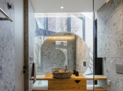 Sale - Venkovské rodinné sídlo, Střední Čechy - Trněný Újezd ID: 1072  Nemovito